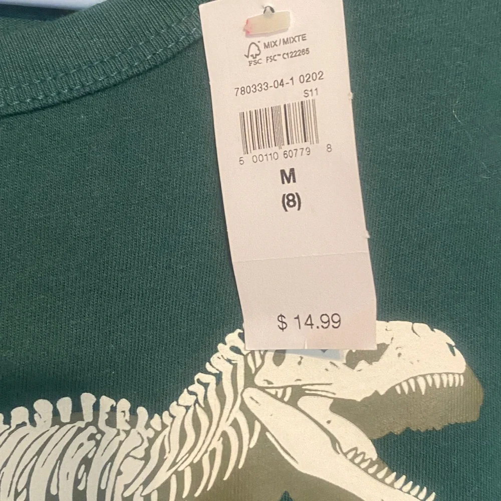 NWT Gap short sleeve tshirts, M/8